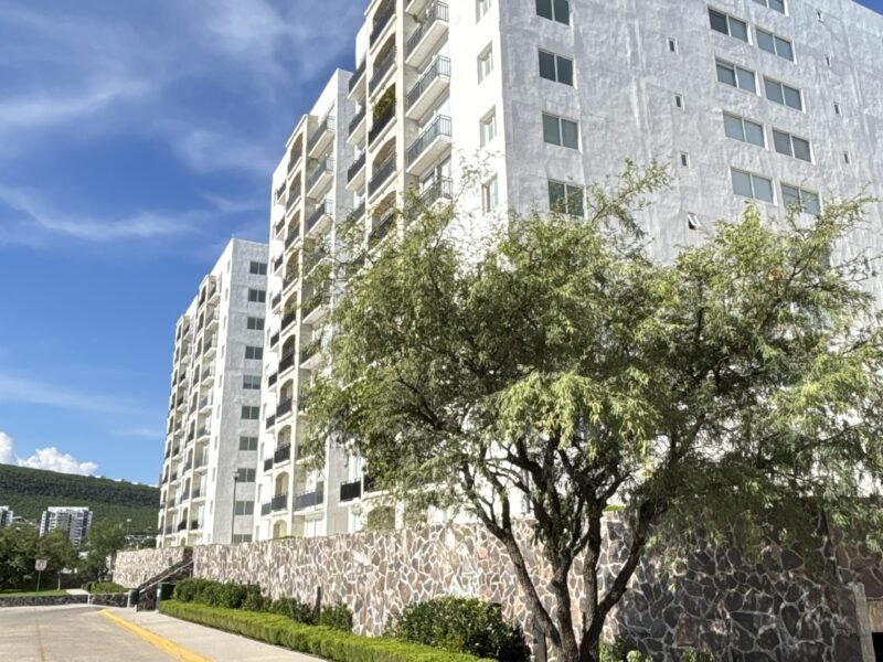 Departamento Marbella Towers, El Refugio.