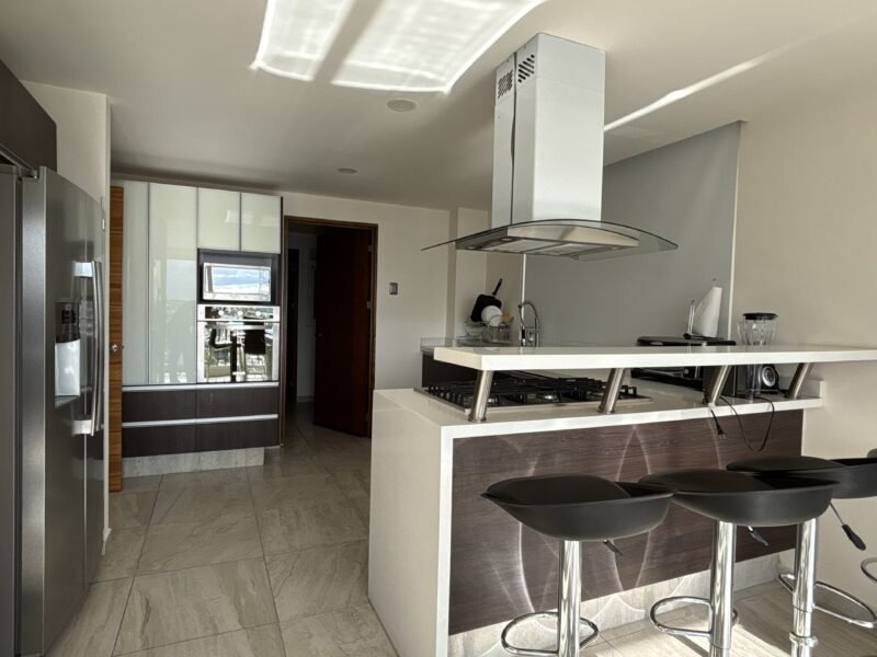 Departamento Marbella Towers, El Refugio.