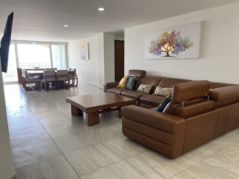 Departamento Marbella Towers, El Refugio.